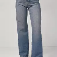 Женские джинсы Straight с фигурной кокеткой - синий цвет, 42р (есть размеры)